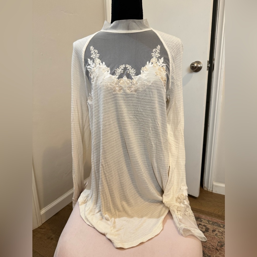Free People Cream and Lace Tunic with Elegant Embroidery